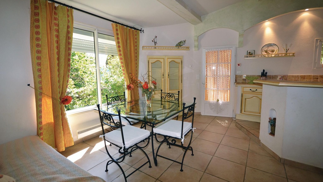 Photo of Bedroom in Aujac