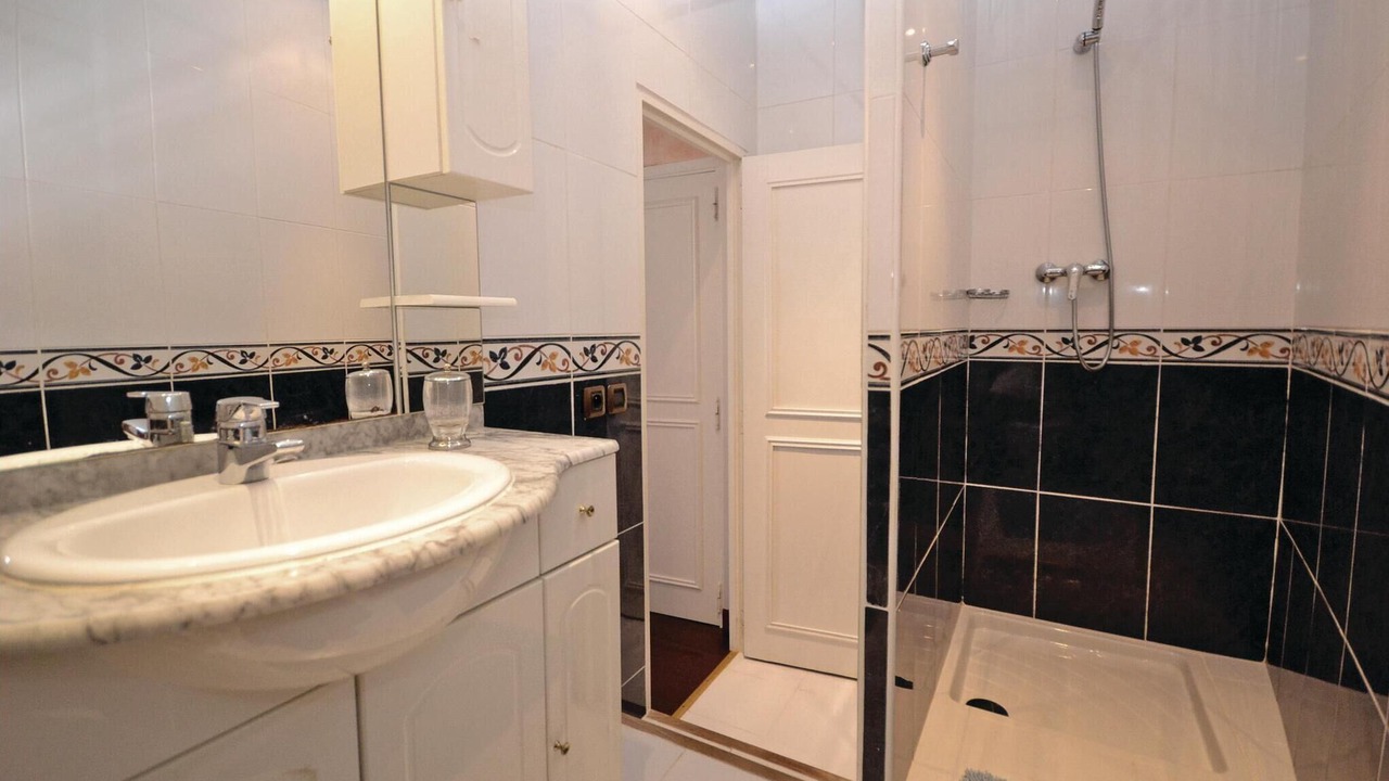 Photo of Bathroom in Aujac