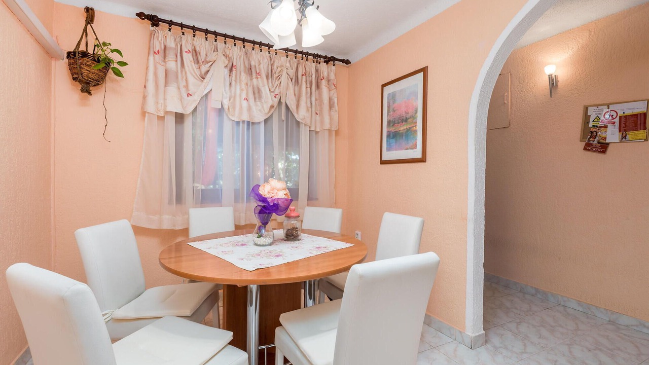 Photo of Bedroom in Sarsoni