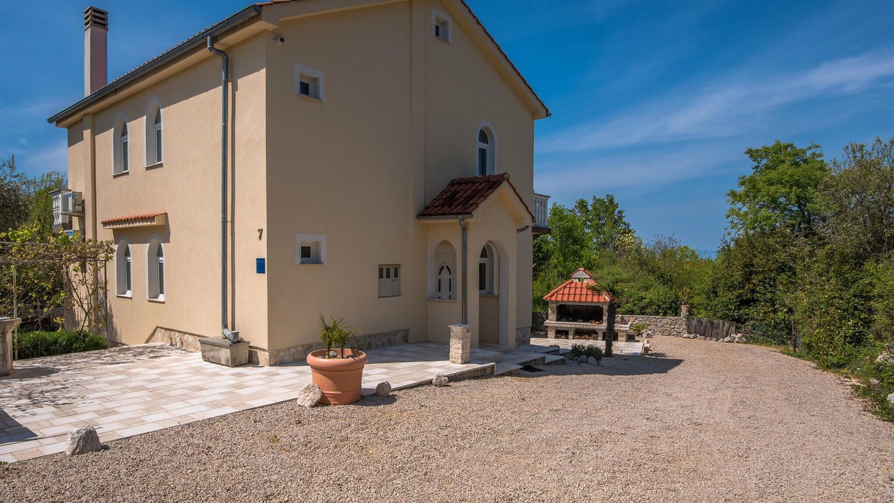 Photo of Others in Barusici