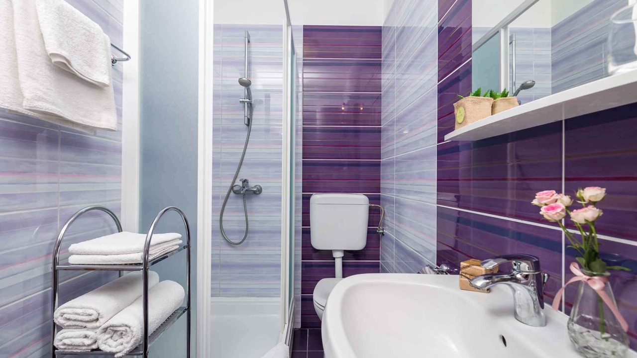 Photo of Bathroom in Silo