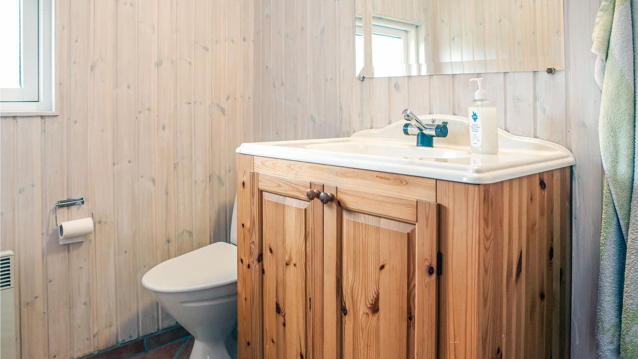 Photo of Bathroom in Helberskov Strand