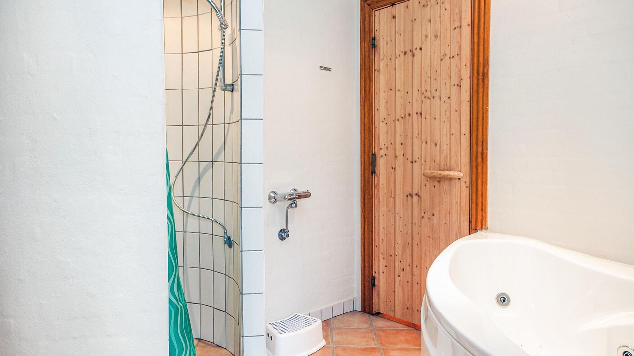 Photo of Bathroom in Helberskov Strand