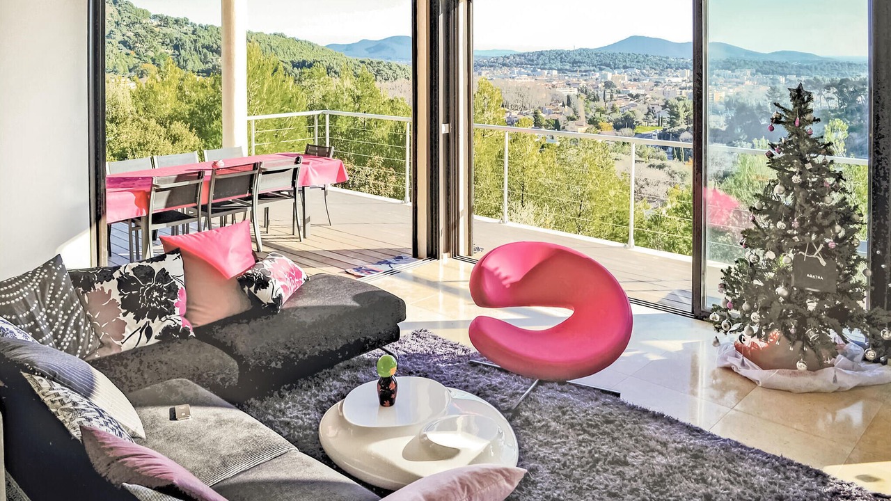Photo of Bedroom in La Valette-du-Var
