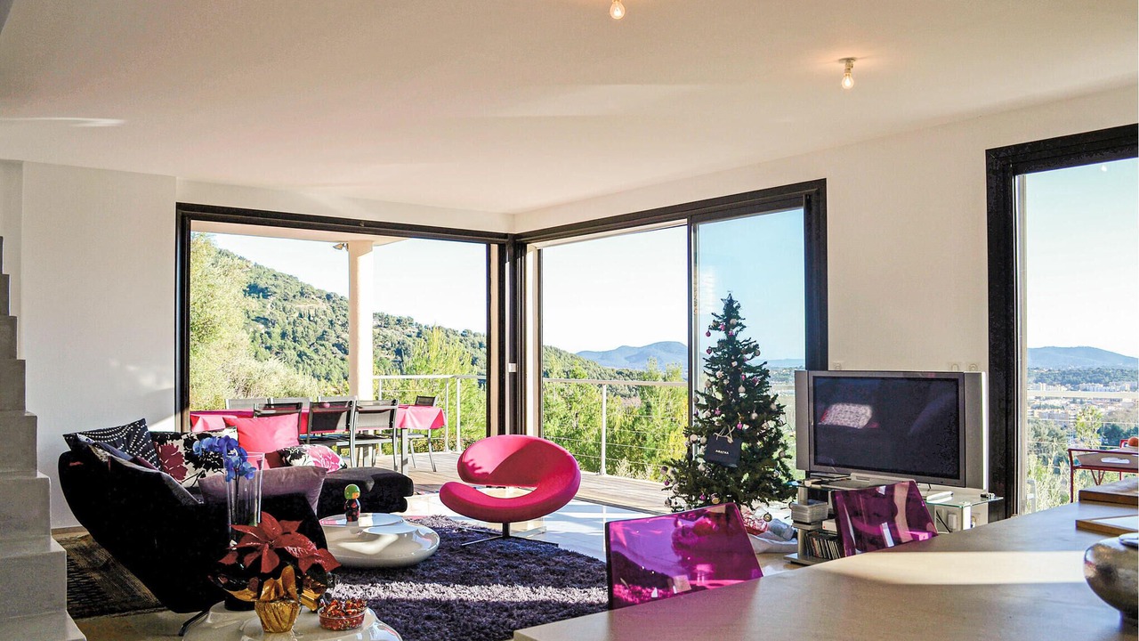 Photo of Bedroom in La Valette-du-Var