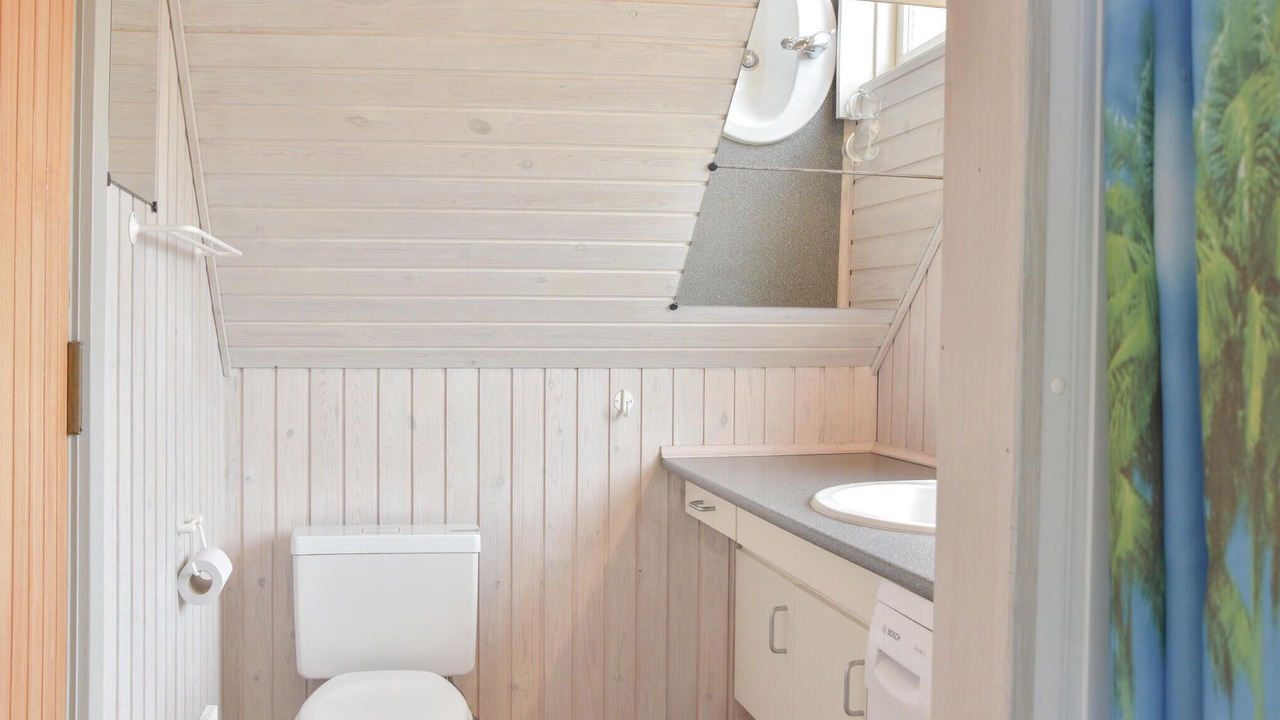 Photo of Bathroom in Nørre Lyngvig