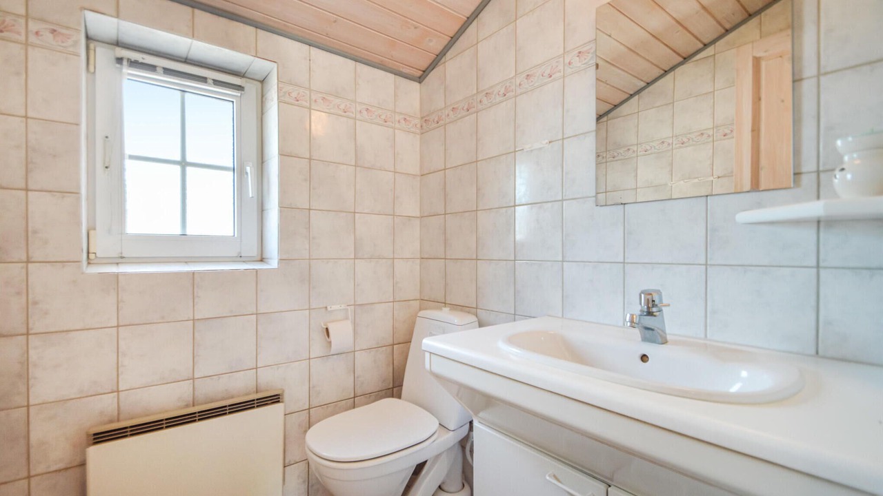 Photo of Bathroom in Sønderstrand