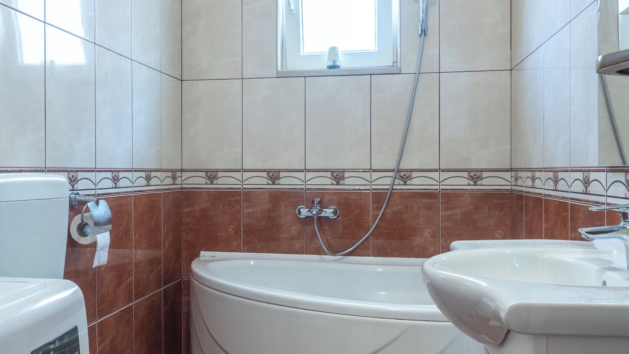 Photo of Bathroom in Istok