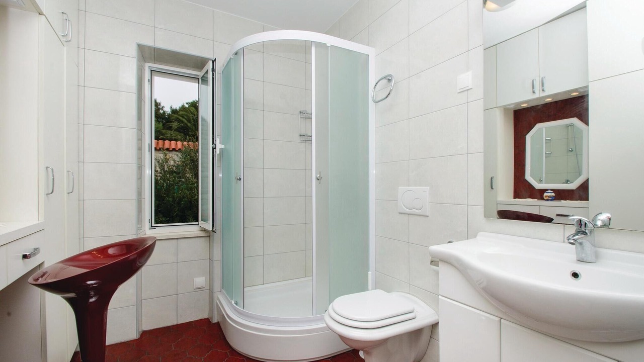 Photo of Bathroom in Lozica