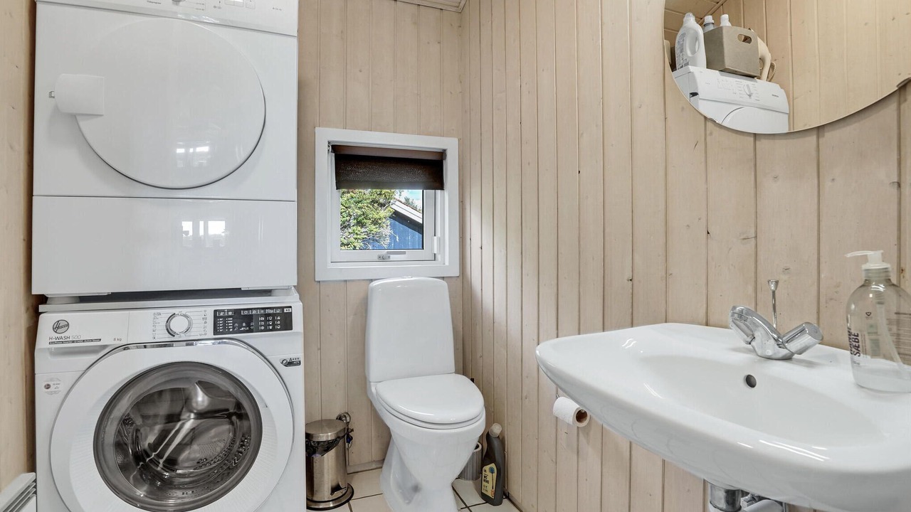 Photo of Bathroom in Hejlsminde Strand