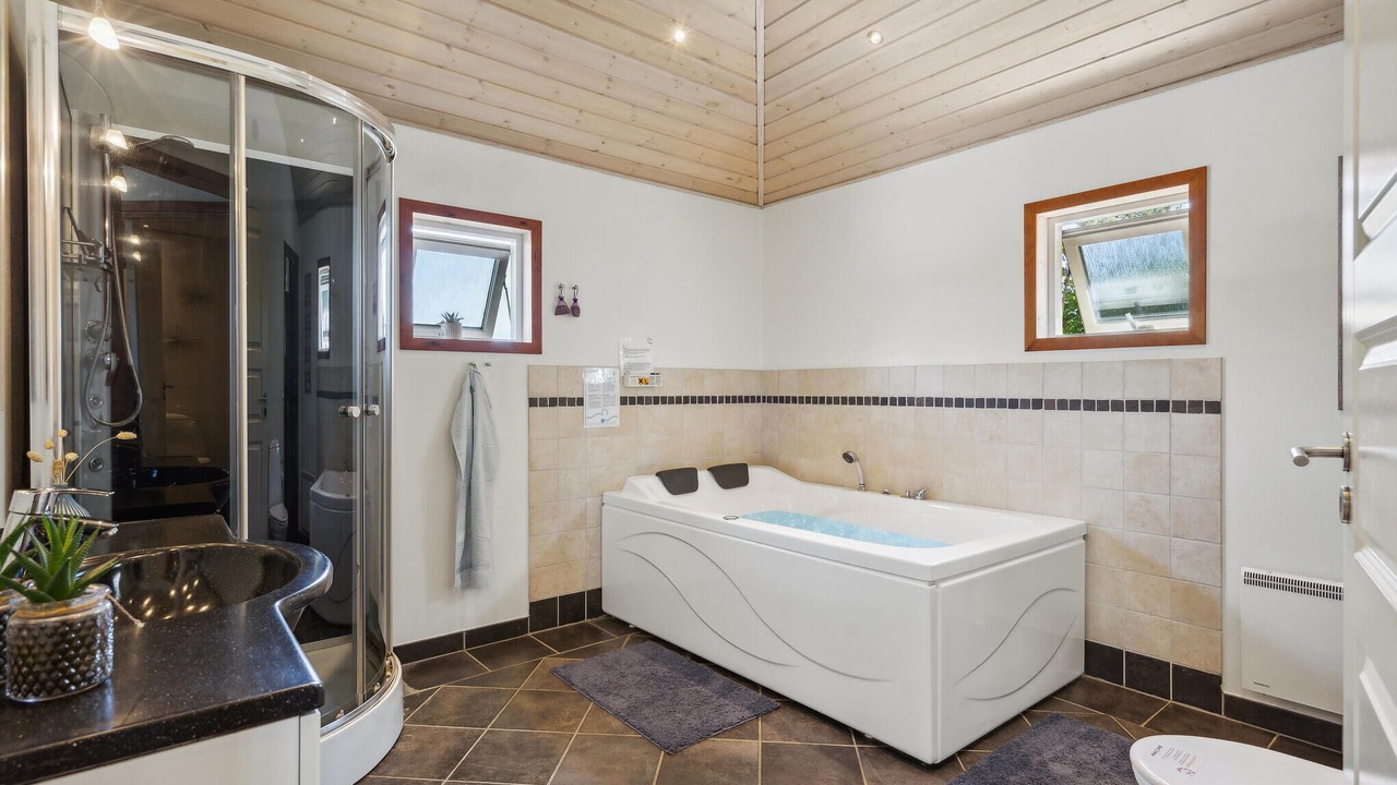 Photo of Bathroom in Skaven Strand