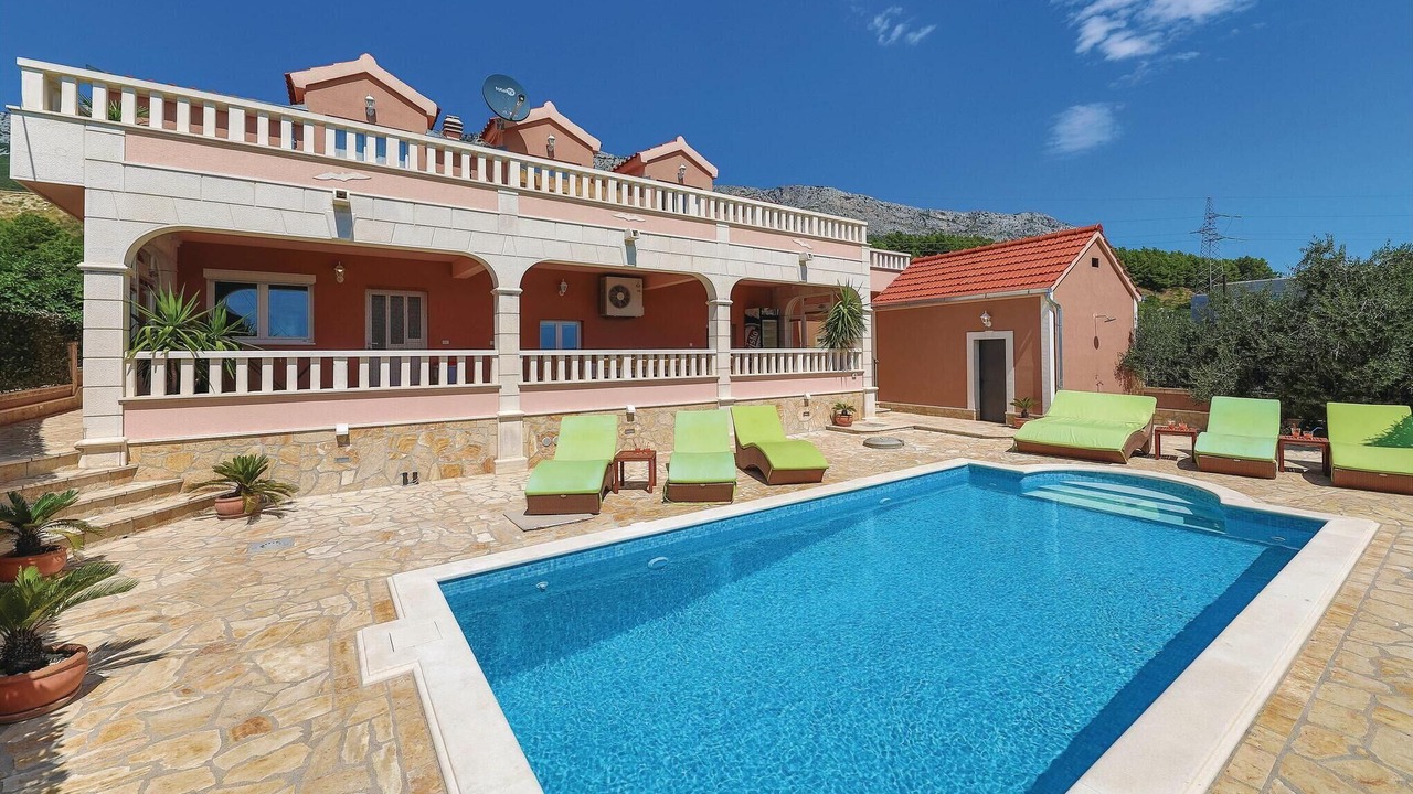 Photo of Outdoor in Kastel Sucurac