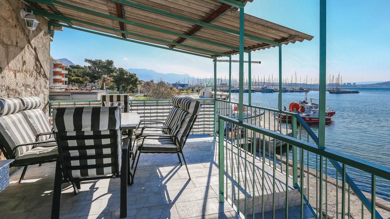 Photo of Patio Balcony in Kastel Gomilica