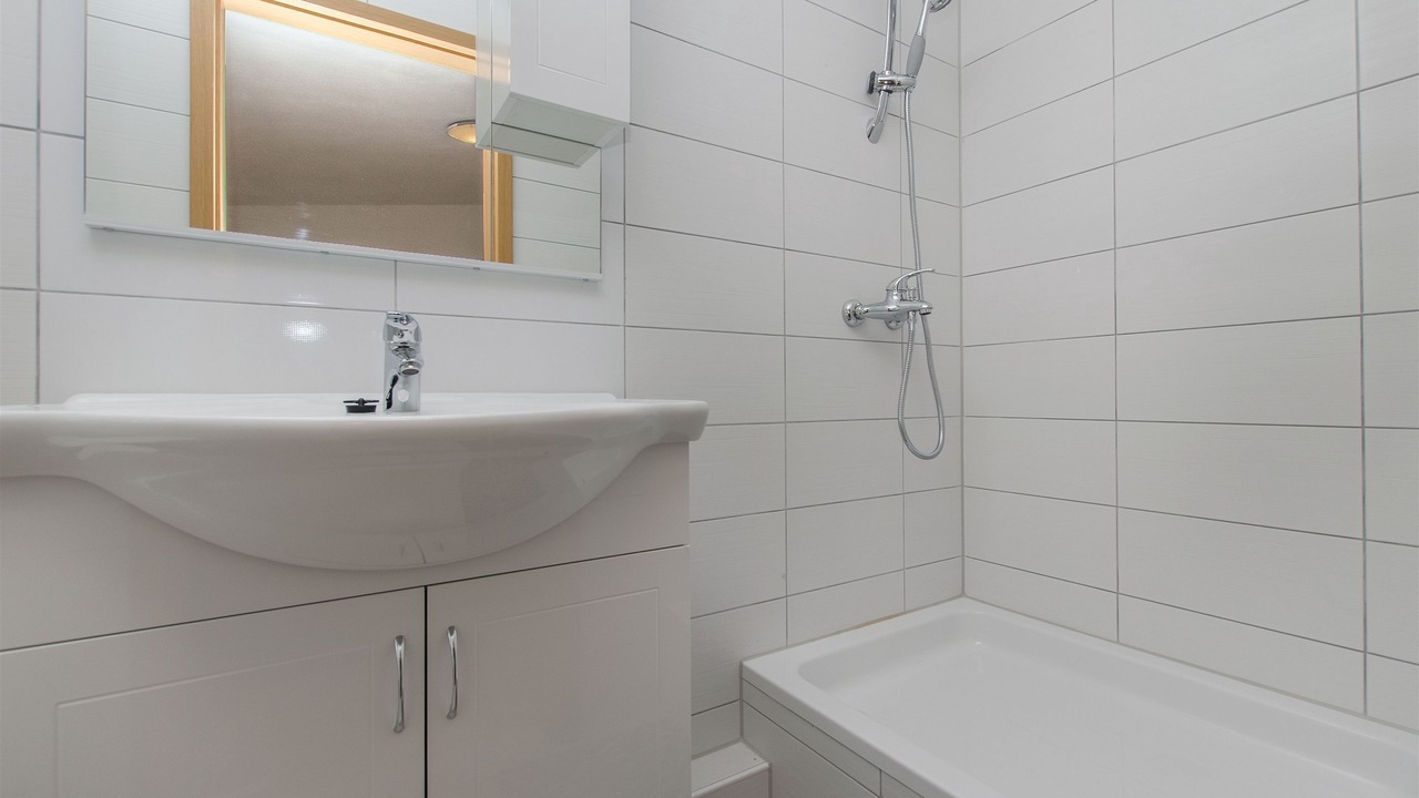 Photo of Bathroom in Duce