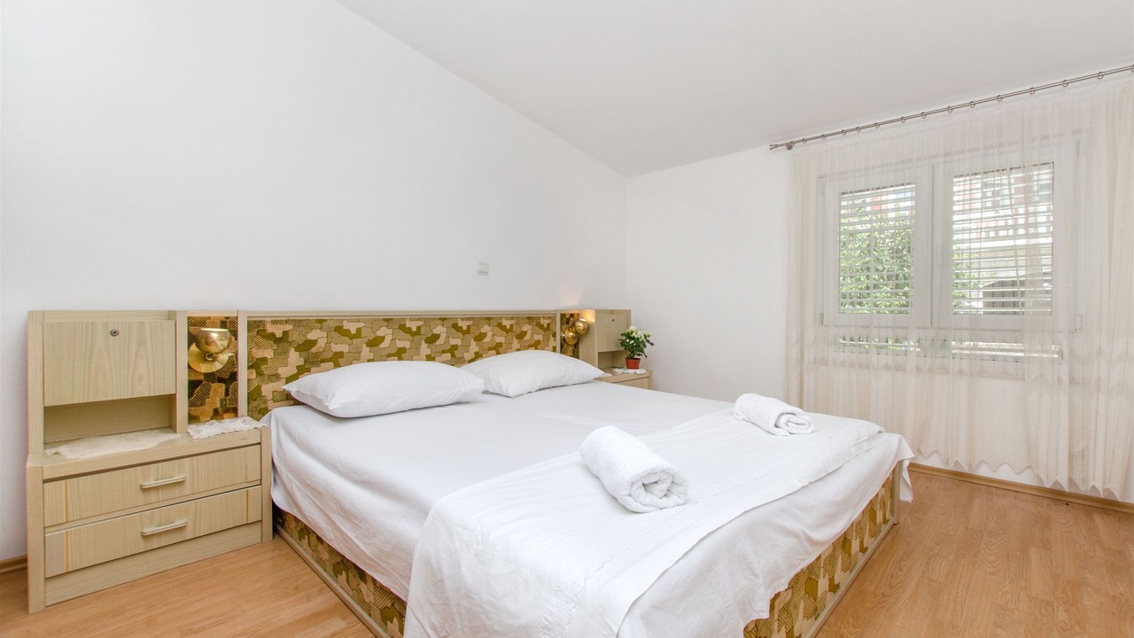 Photo of Bedroom in Duce