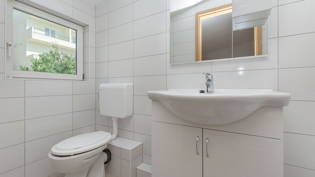 Photo of Bathroom in Duce