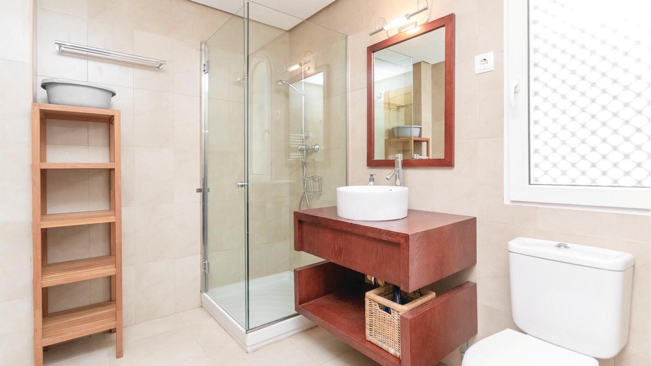 Photo of Bathroom in Roldan