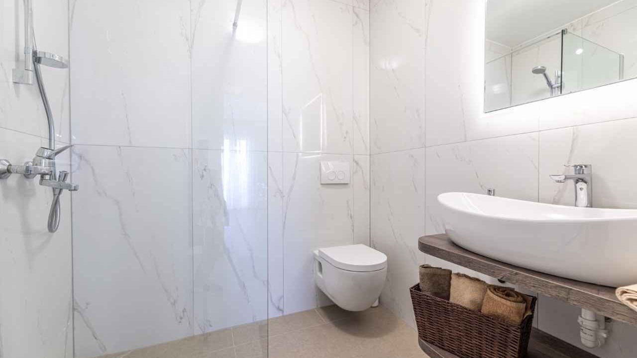Photo of Bathroom in Silo