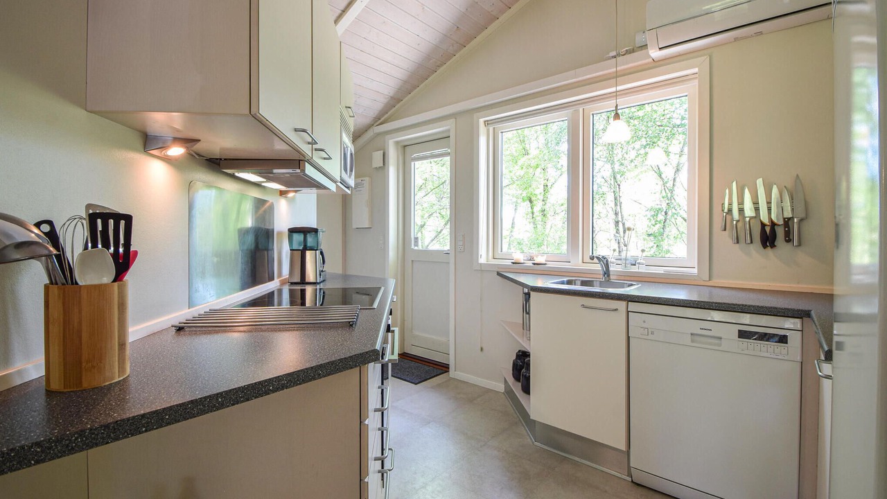 Photo of Others in Skygge