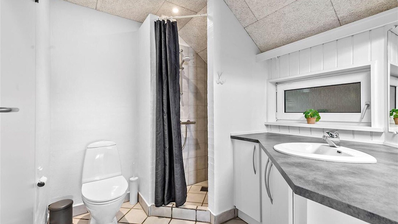 Photo of Bathroom in Sønderho