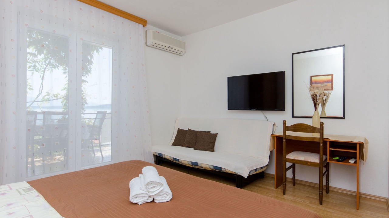 Photo of Bedroom in Blato