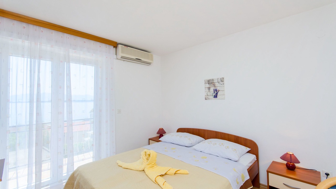 Photo of Bedroom in Blato