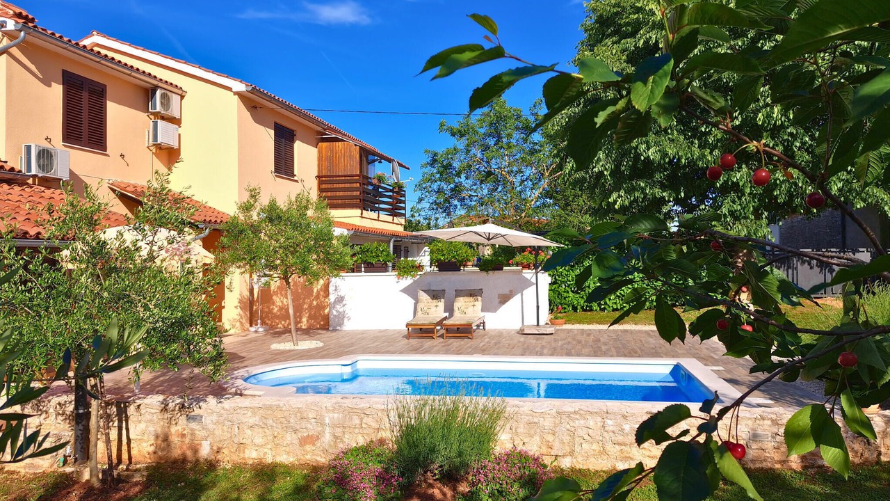 Photo of Outdoor in Filipana