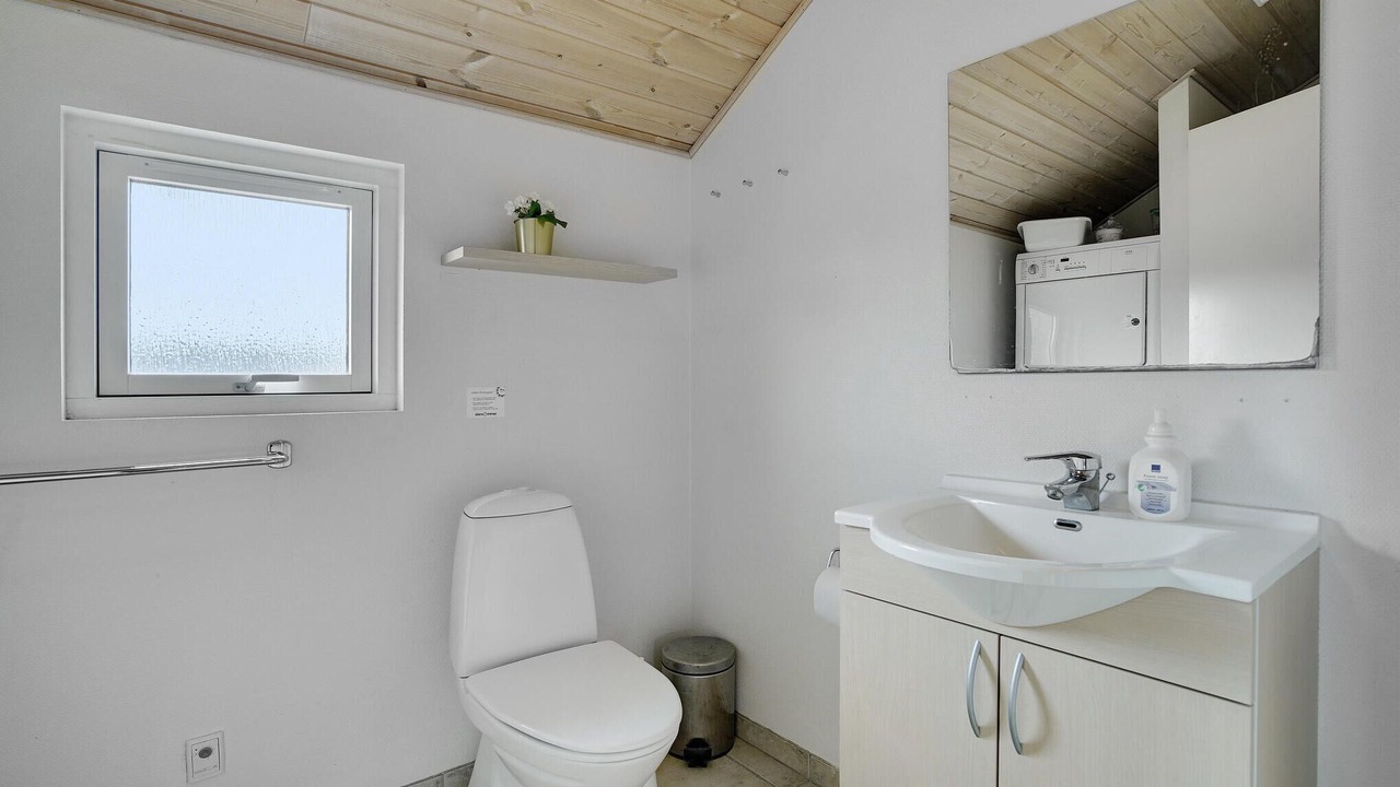 Photo of Bathroom in Stege