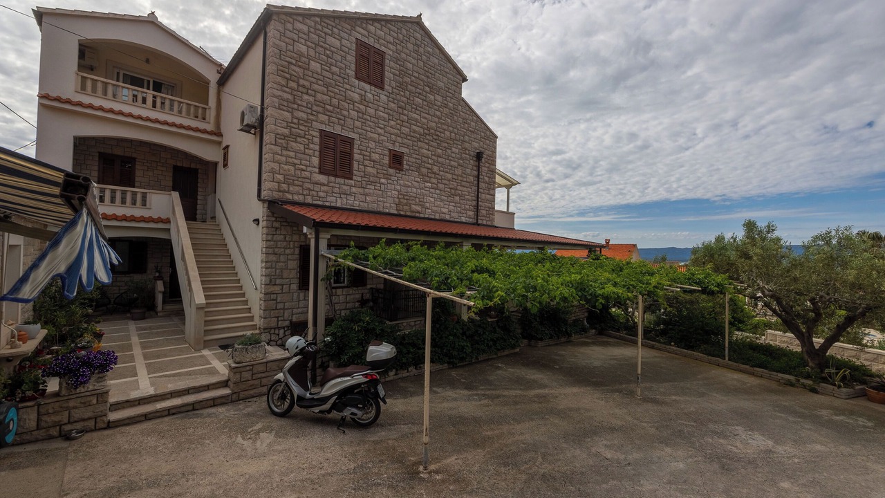 Photo of Outdoor in Bol