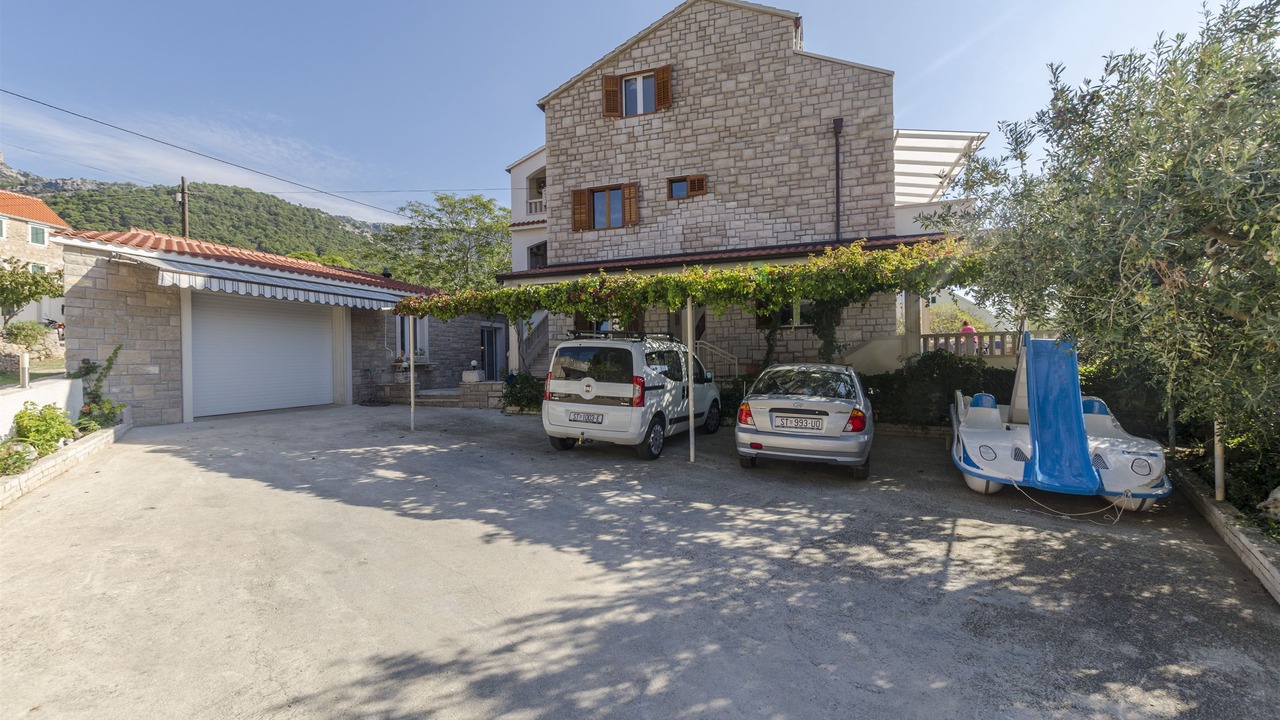 Photo of Outdoor in Bol