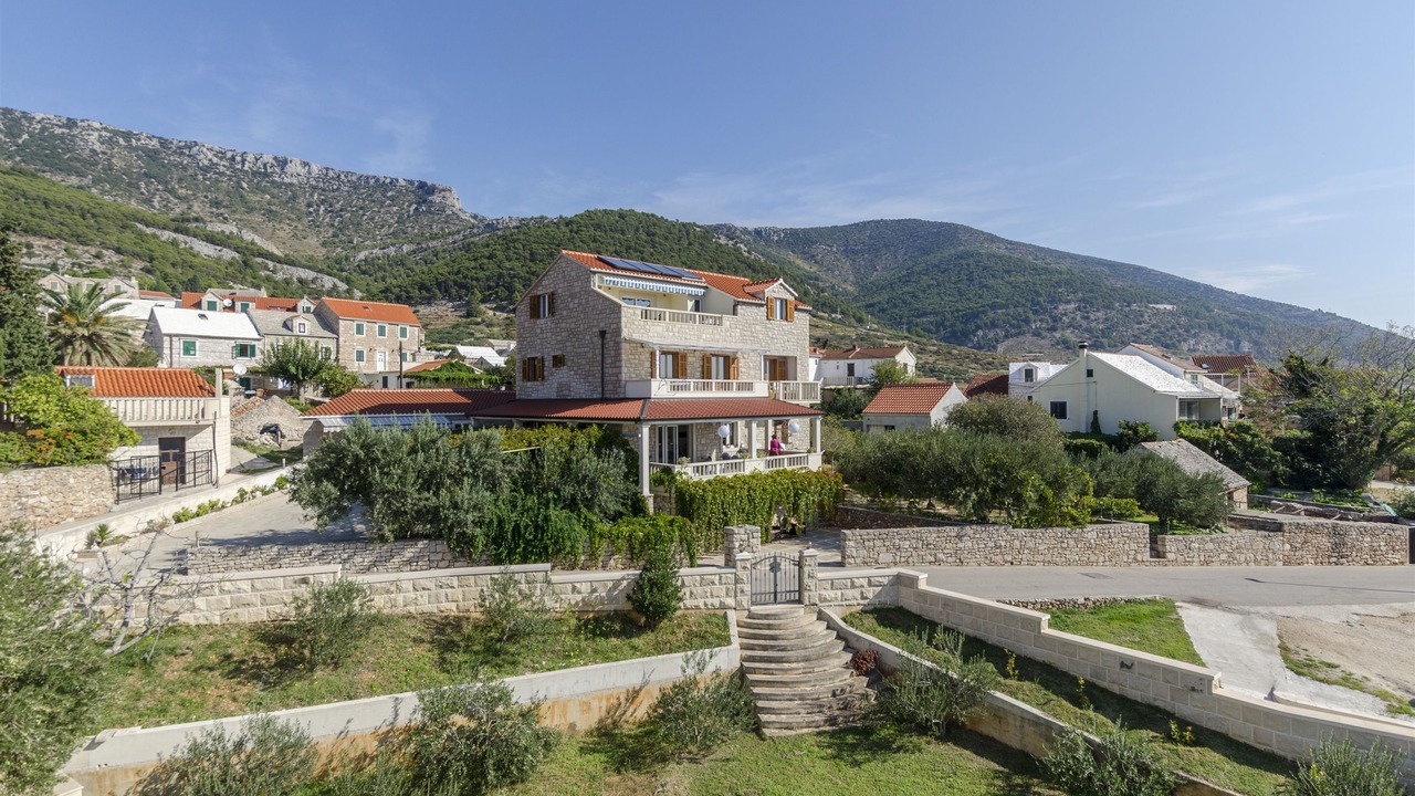 Photo of Outdoor in Bol
