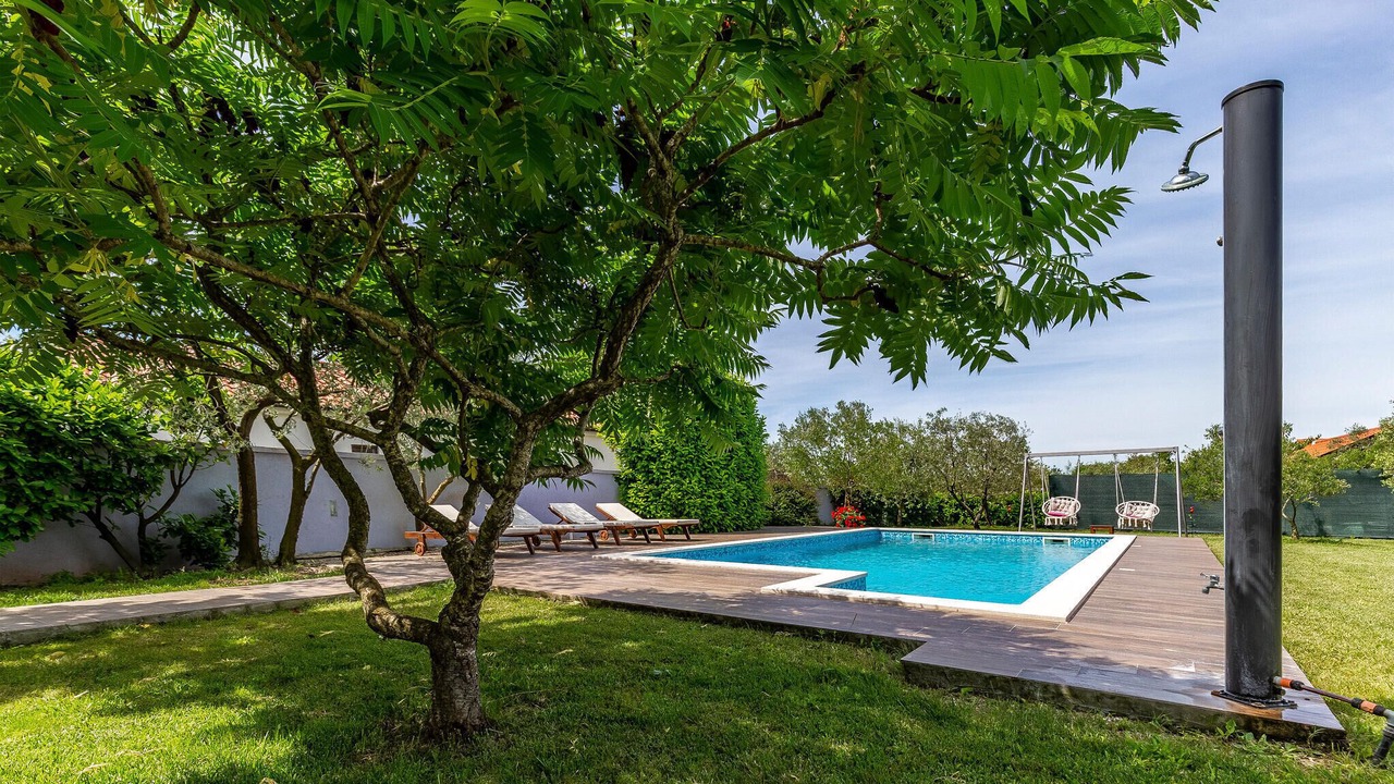 Photo of Outdoor in Valbandon