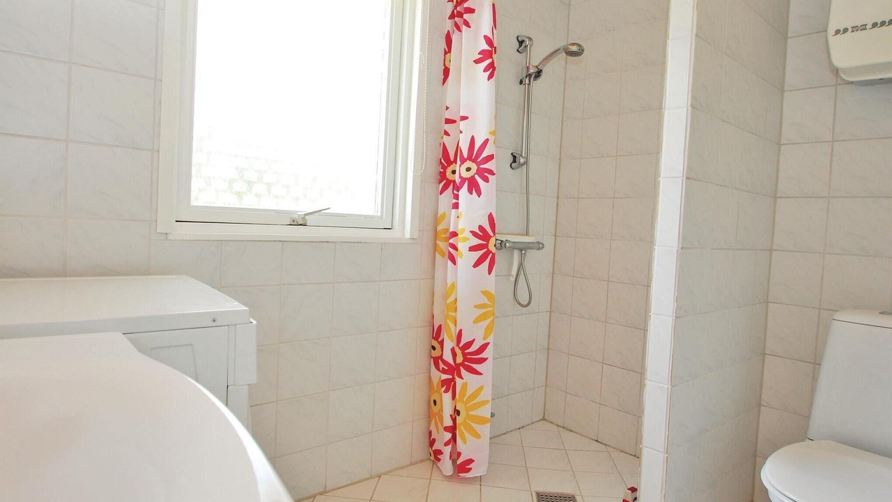 Photo of Bathroom in Hejlsminde Strand