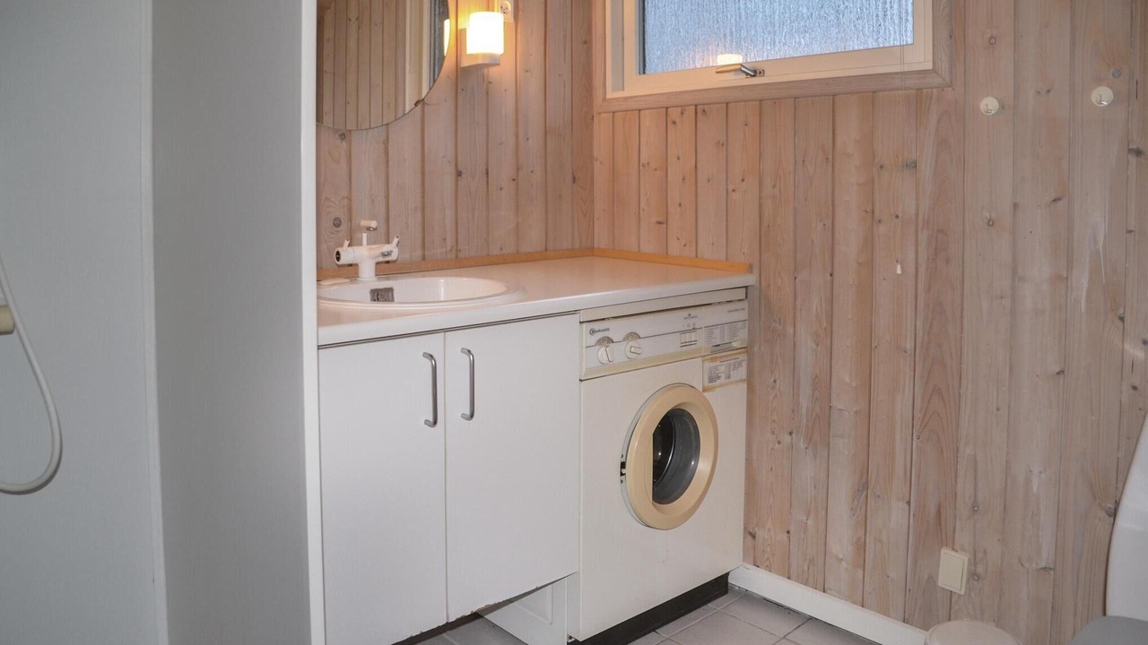 Photo of Bathroom in Jegum