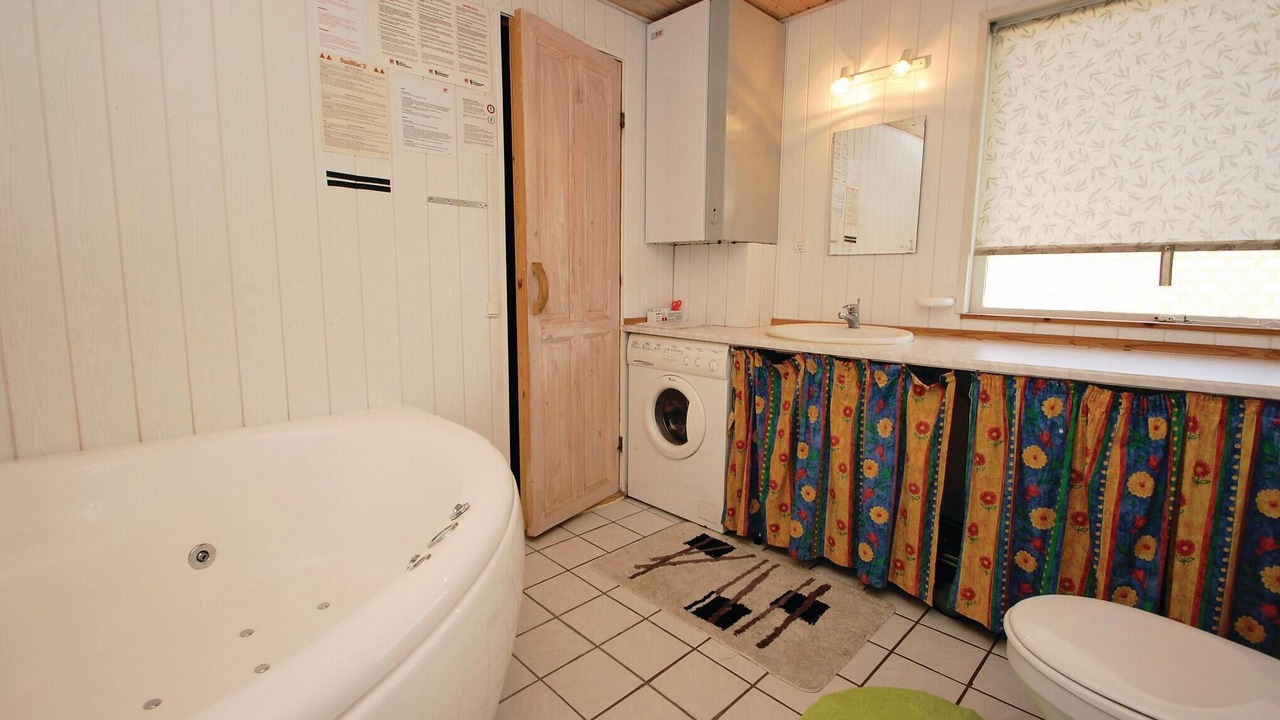 Photo of Bathroom in Hejlsminde Strand