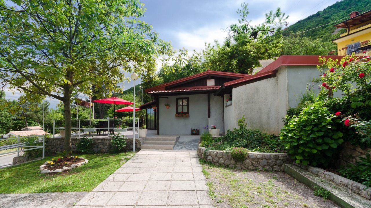 Photo of Outdoor in Obrs
