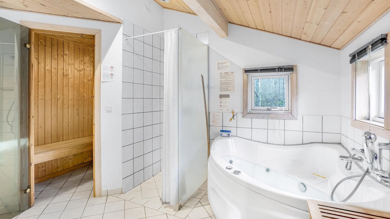 Photo of Bathroom in Hojby