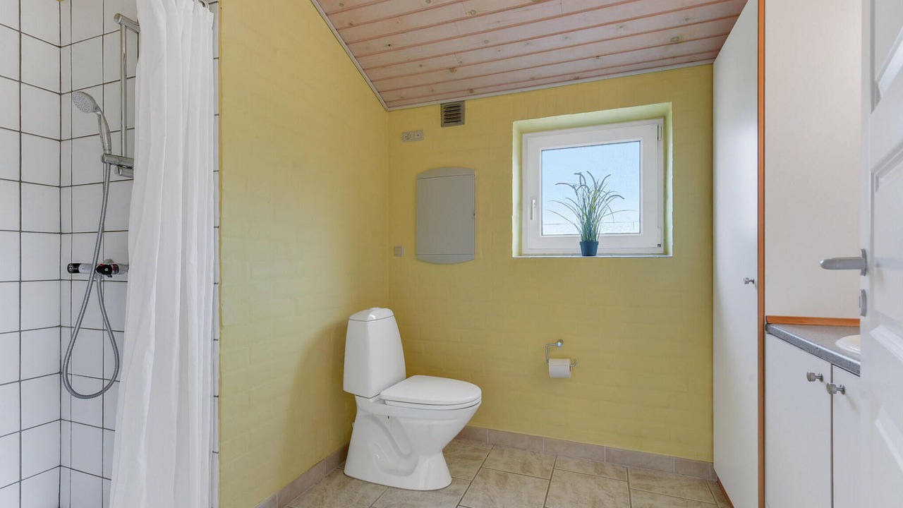 Photo of Bathroom in Broager