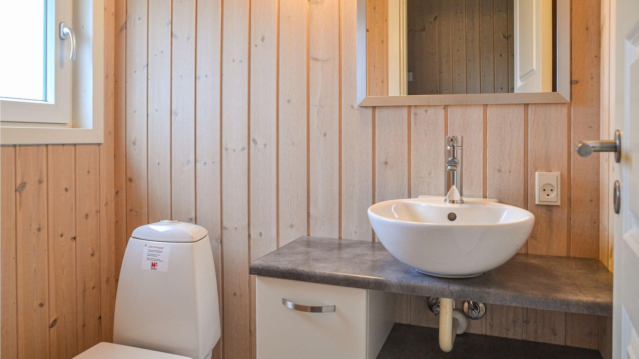 Photo of Bathroom in Henne Strand