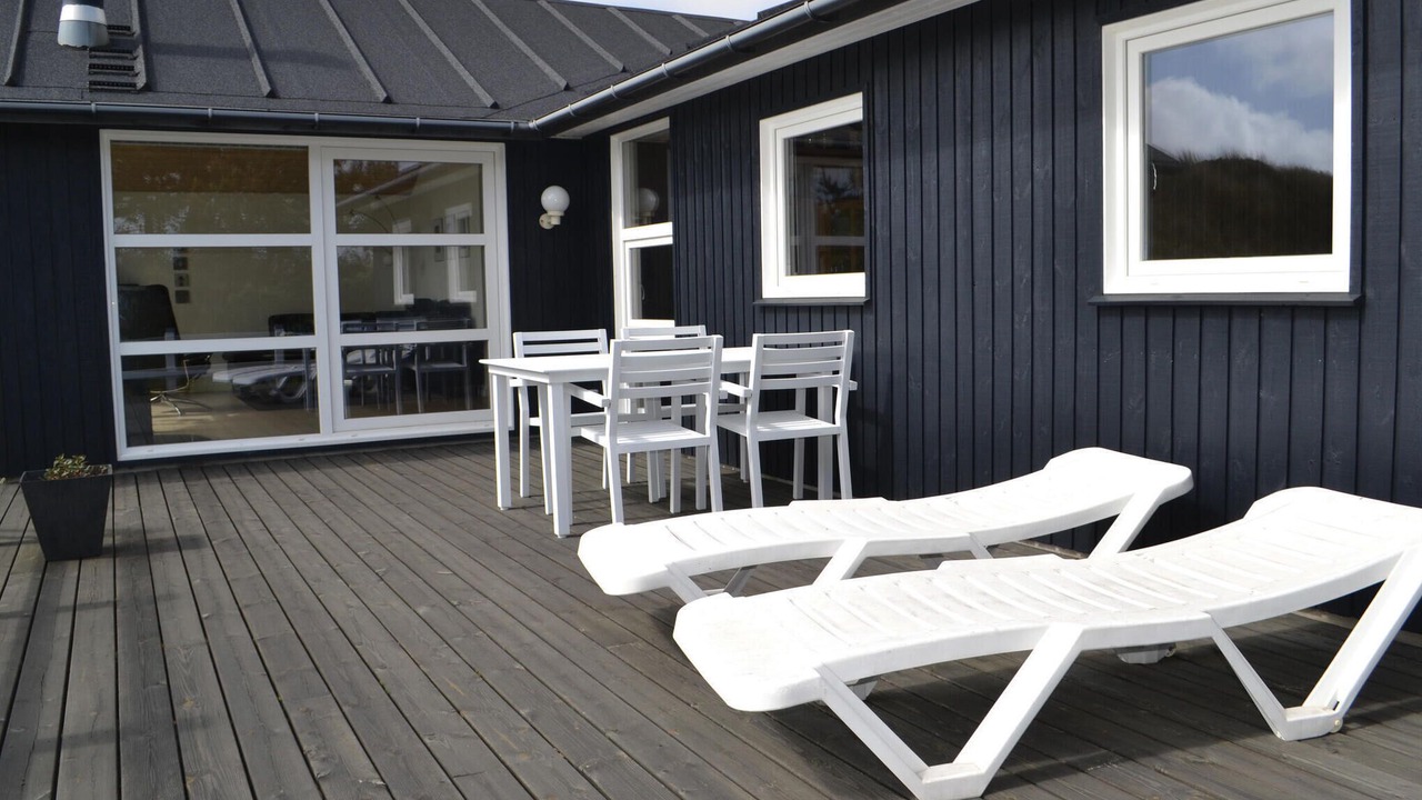 Photo of Others in Henne Strand