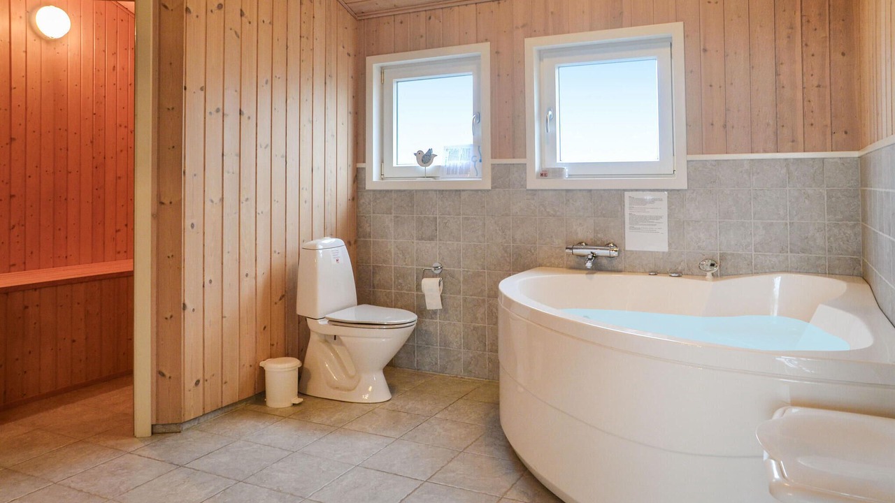 Photo of Bathroom in Henne Strand