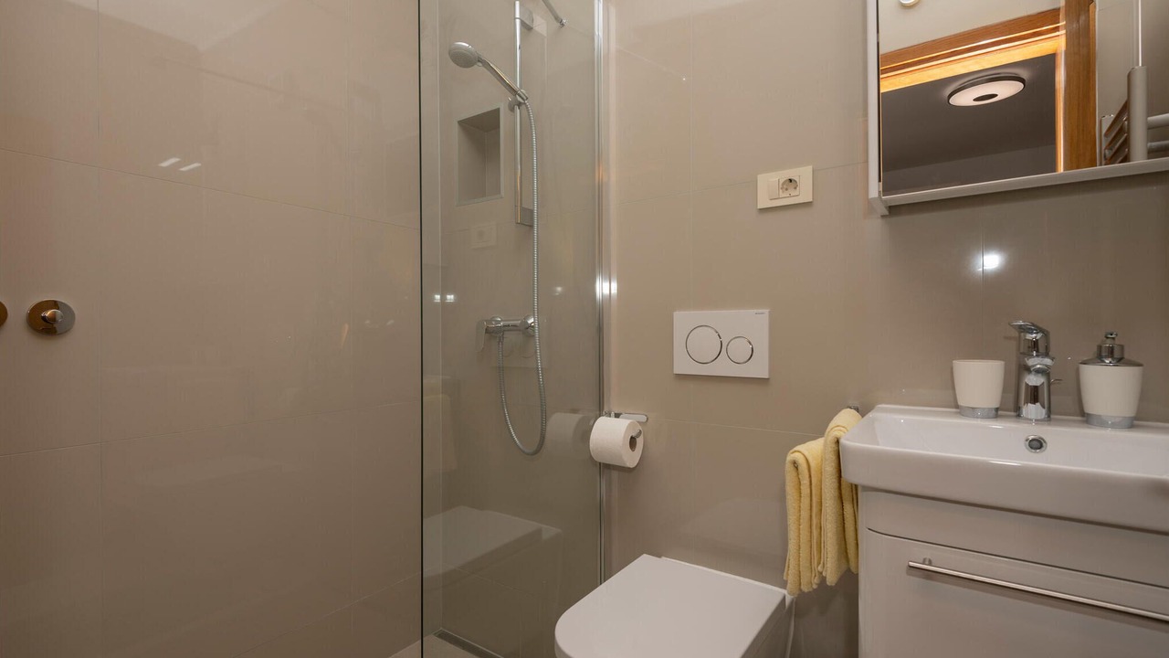 Photo of Bathroom in Makarska