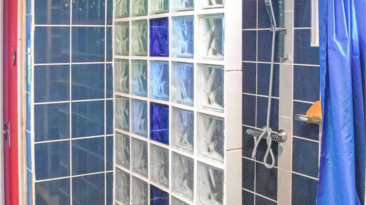 Photo of Bathroom in Lavardac