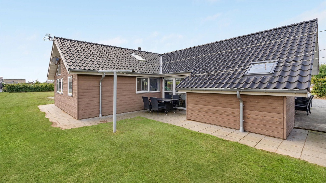 Photo of Outdoor in Flovt Strand