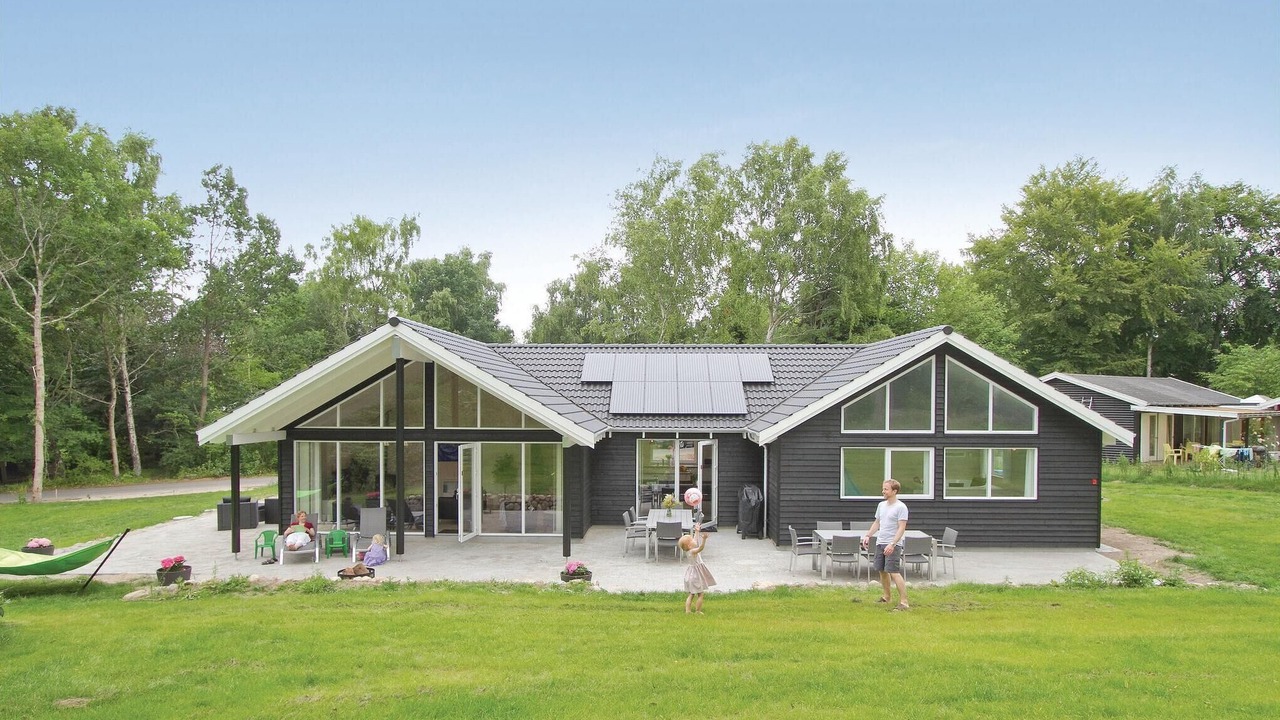 Photo of Others in Hornbaek