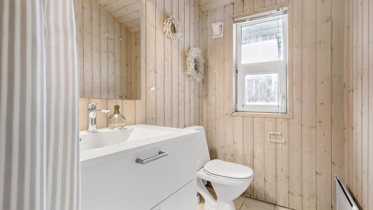Photo of Bathroom in Egsmark Strand