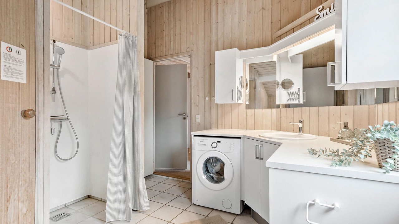 Photo of Bathroom in Egsmark Strand