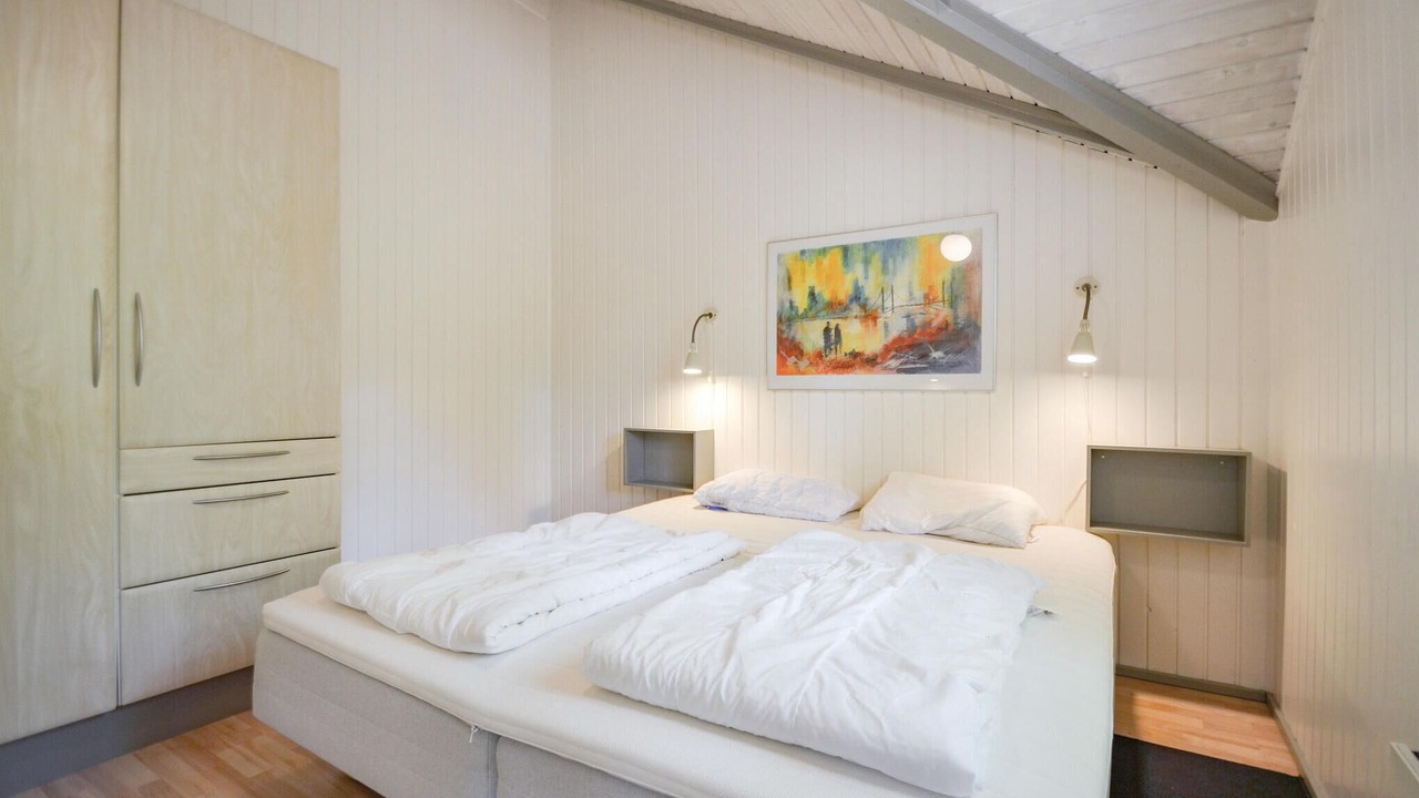 Photo of Others in Knebel