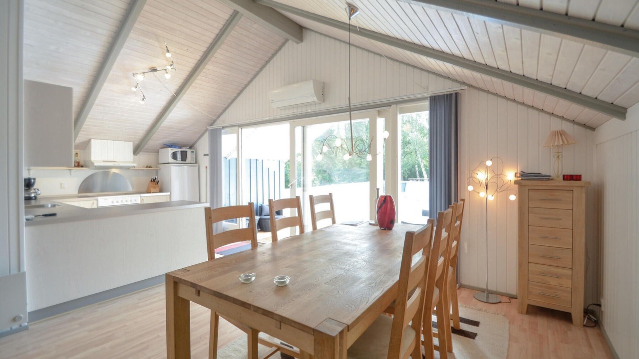 Photo of Others in Knebel