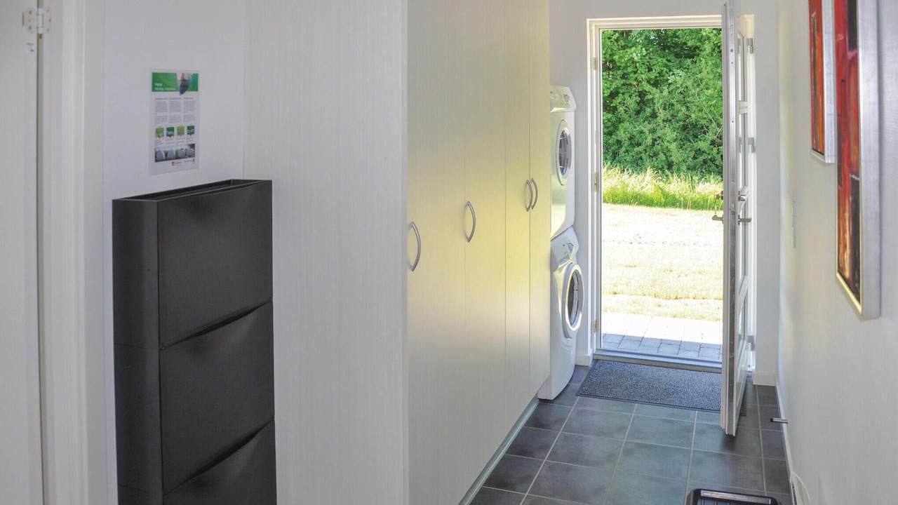 Photo of Others in Mommark Strand